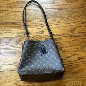 Louis Viitton NéoNoé MM